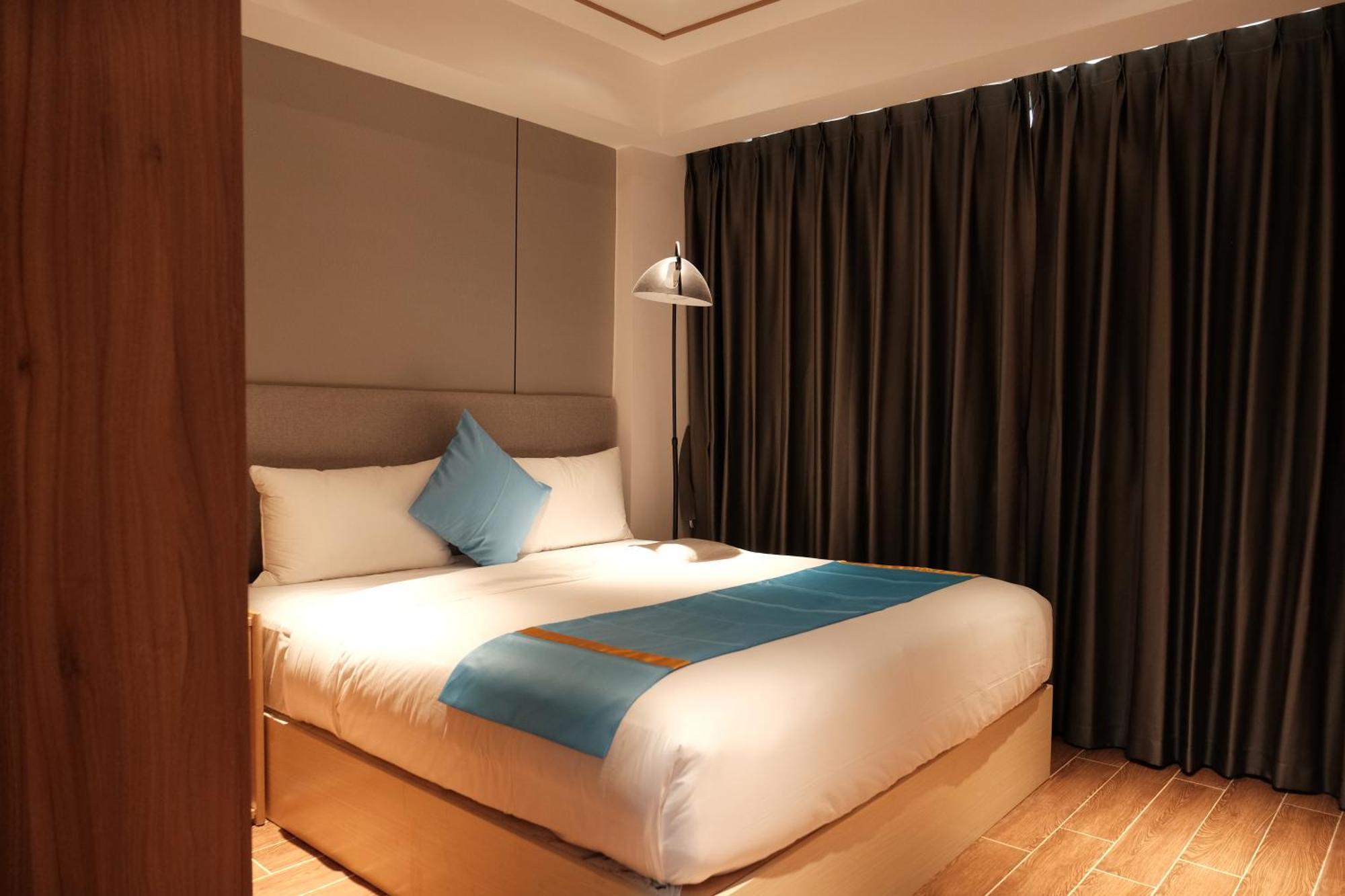 Deluxe Family Suite