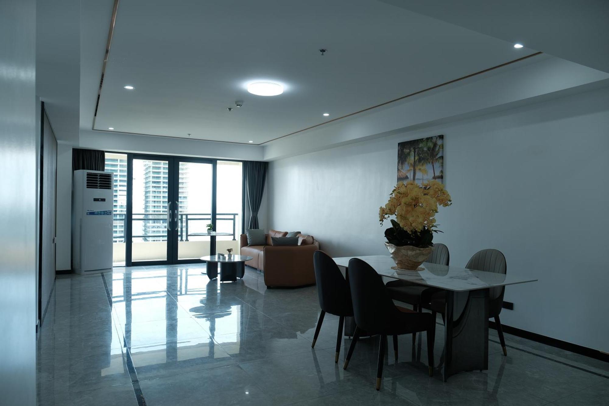 Deluxe Family Suite