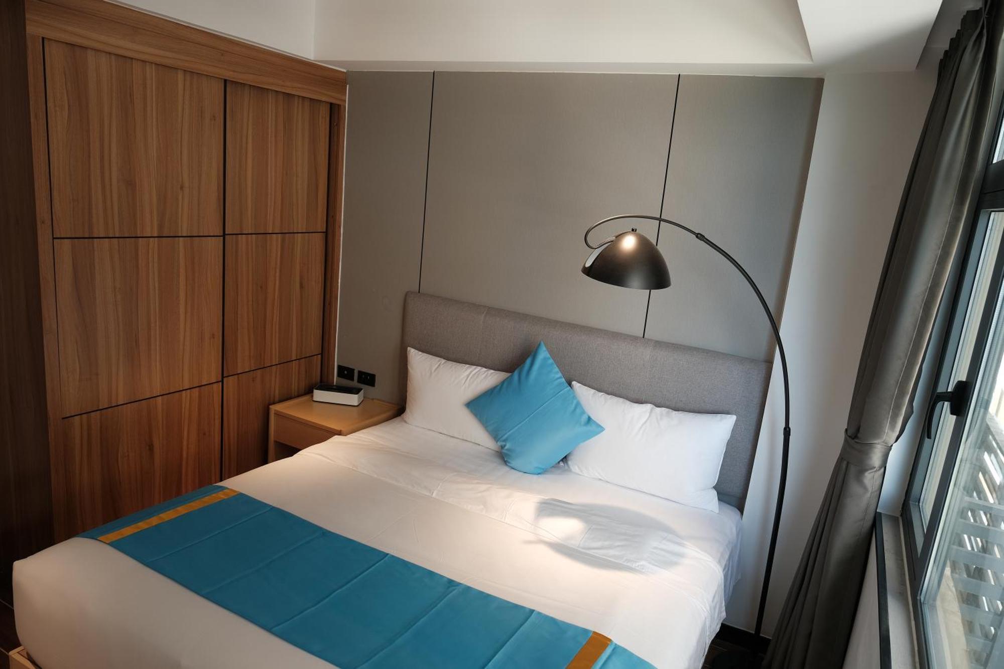 Deluxe Family Suite