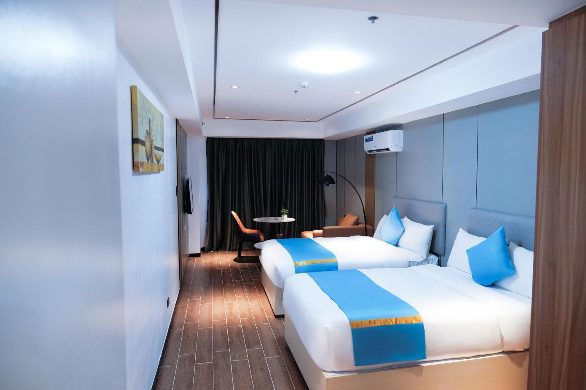 Double or Twin Room Balcony